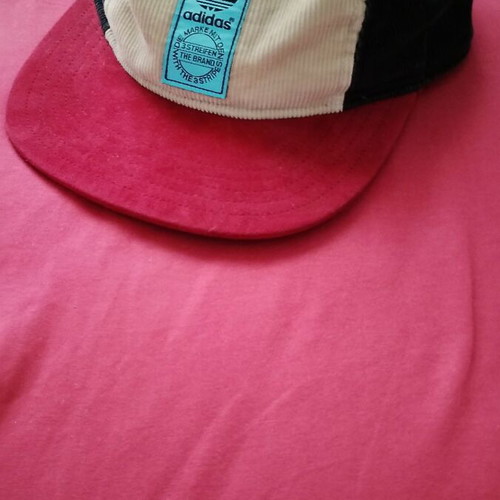 Adidas old school skateboard snowboard cap with 3 stripes, denim fabric, flat brim