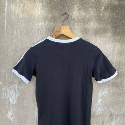 Adidas top used, size XS-S, black and white