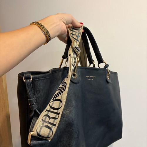 Emporio Armani women's black tote bag used with detachable pouch