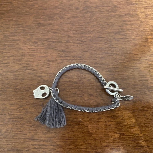 Dayaday bracelet new with skull and tassel