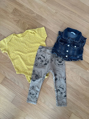 Girls' denim vest, bodysuit, and leggings like new, size 2-3 years