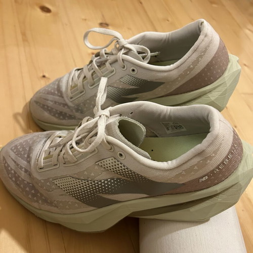 New Balance men's athletic shoes, grey beige, size 45