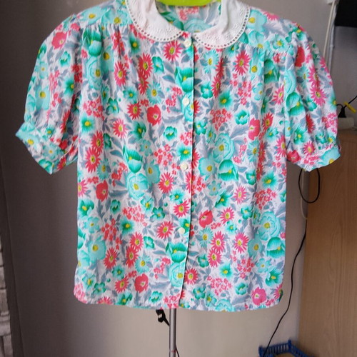 Vintage Piero Giannini floral kids shirt like new, size 134
