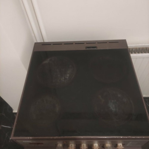 Pitsos electric oven with ceramic hobs used