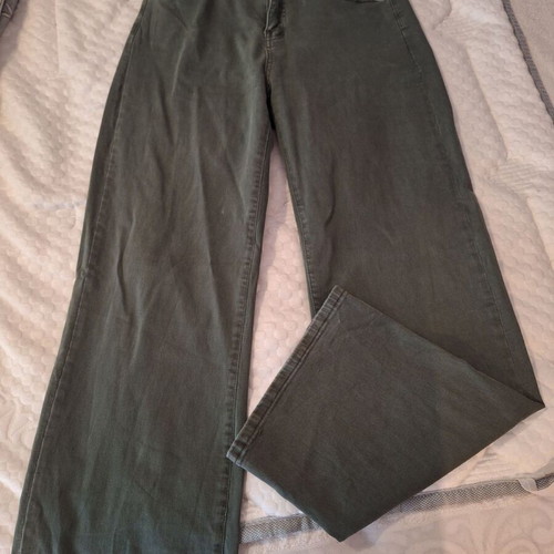 Olive women's fabric pants like new, size M