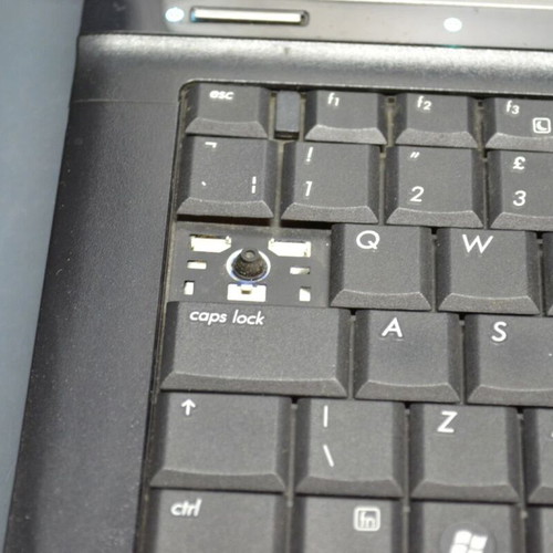HP Compaq 6730b laptop used with Windows 8.1 and power supply