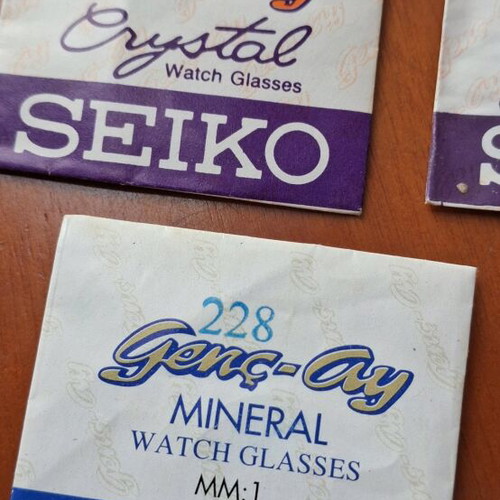 Watch glass crystals new, pack of 10 for watches