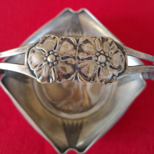 Art Nouveau silver plated candy dish used, early 20th century