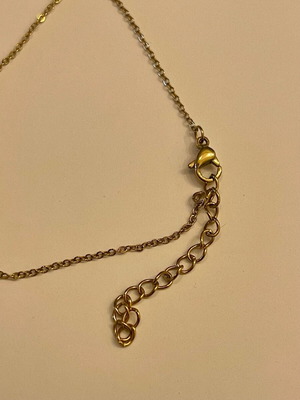 Necklace like new