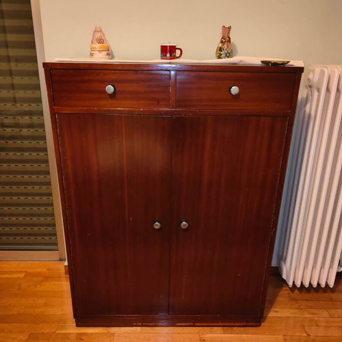 Cabinet with two drawers like new, brown color