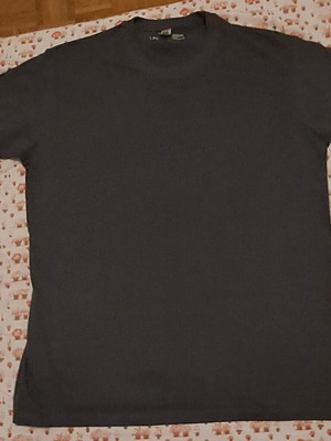 T-Shirt dark gray like new, size XL