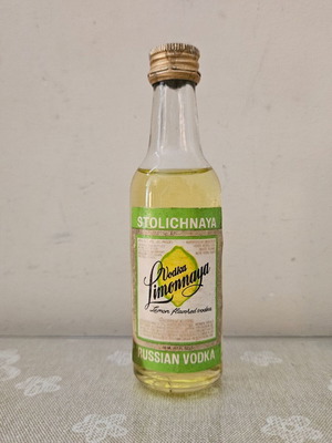 Stolichnaya Limonnaya vodka miniature new, sealed 50ml