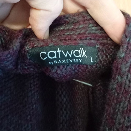 Raxevsky cape size L like new, purple