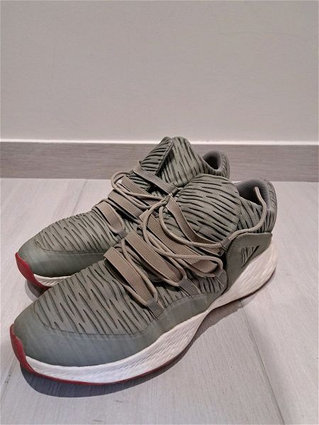  Air Jordan Sneakers/athlitika shoes chromatos ladi