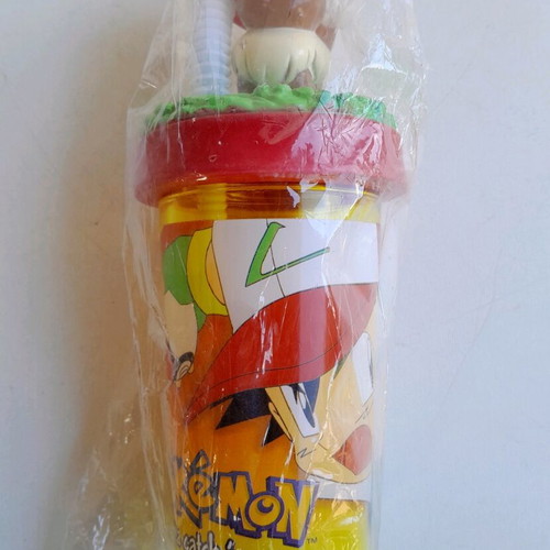 Pokemon Season 1 Flareon 1999 Nintendo cup new