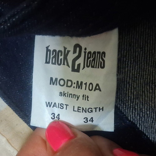 Back 2 Jeans women's slim fit dark blue jeans size L like new