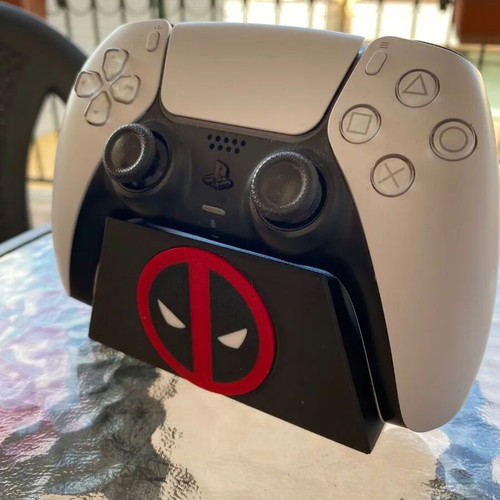PS5 Deadpool controller stand made to order, PLA bioplastic