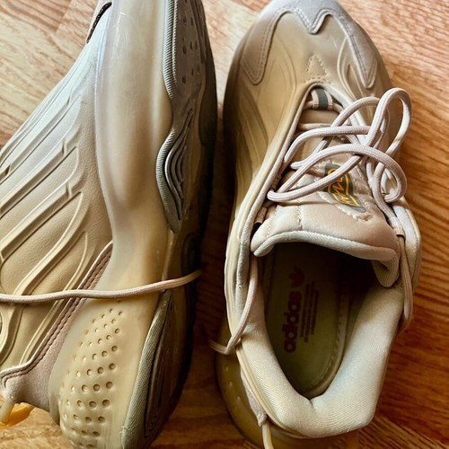 Adidas sport shoes beige size 38 used in very good condition