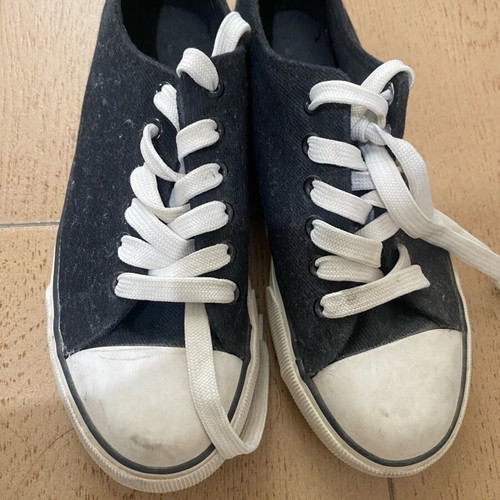 Black Canvas Platform Sneakers Miss Selfridge like new, size 38