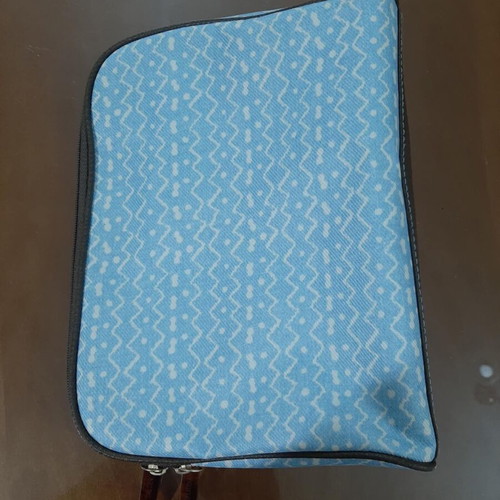 Estee Lauder toiletry bag brand new