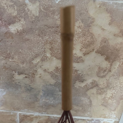 Manual head massage tool with wooden handle
