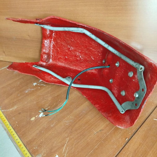 Rear fender with light from Enduro XL 200, like new