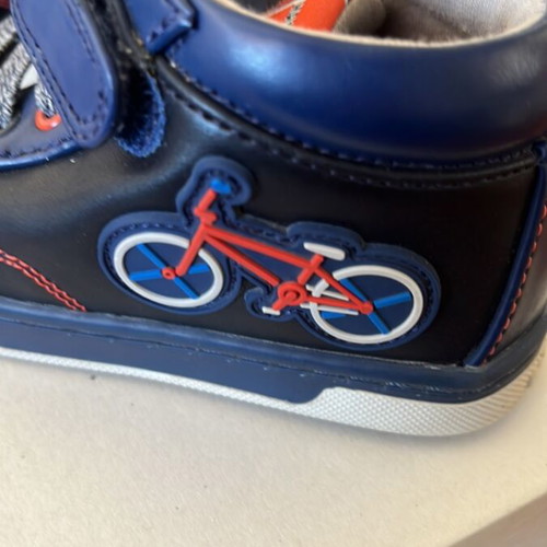 Mayoral boots size 22 like new with bicycle detail
