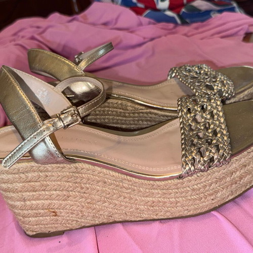 Zara gold platform sandals like new, size 40