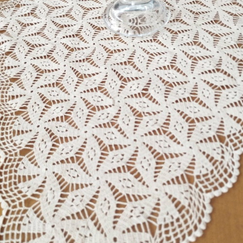 Handmade Rhombus Table Runner like new, 64x40 cm, Star Pattern, 60+ Years Antique
