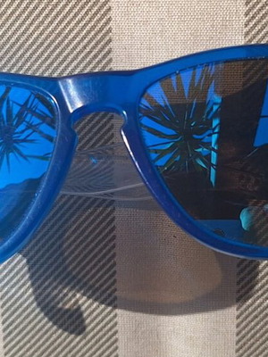 Oakley Frogskins sunglasses blue mirror lenses transparent arms