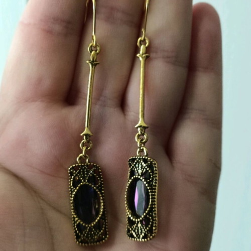 Women's earrings Victorian style with crystal stone and steel new