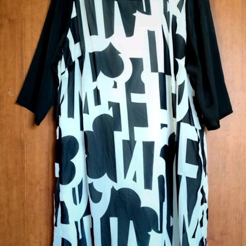 Black and white dress with belt gift, new, size XXXL