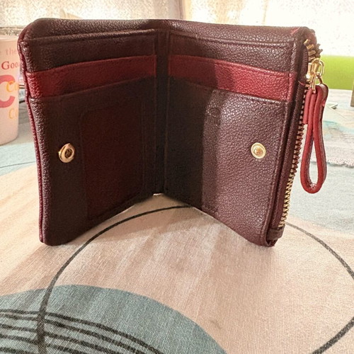 Carpisa wallet like new, burgundy with 6 card slots and coin zipper