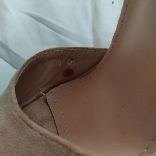Pumps beige women size 40 like new