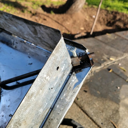 Chimney cap new, rotating for square chimneys