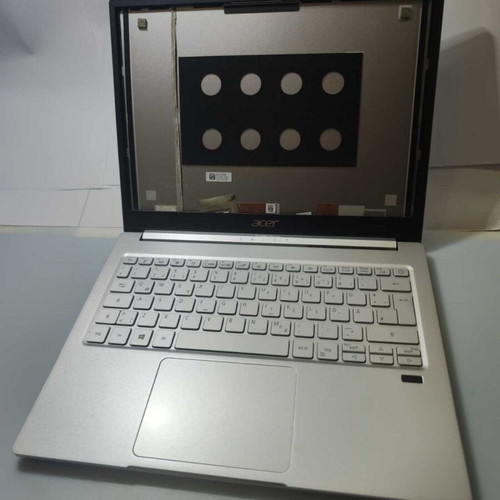 Acer Swift 3 SF313-52 i7 10th Gen ultrabook for parts without screen and battery used
