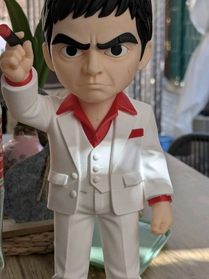 Tony Montana (Scarface) collectible figure new, 25cm