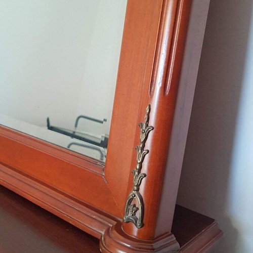 Buffet and mirror set, separate pieces