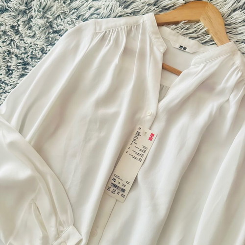 Uniqlo white viscose shirt new, size XS