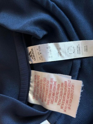 Αθλητική μπλούζα Adidas για κορίτσι 11-12 ετών σαν καινούργιο