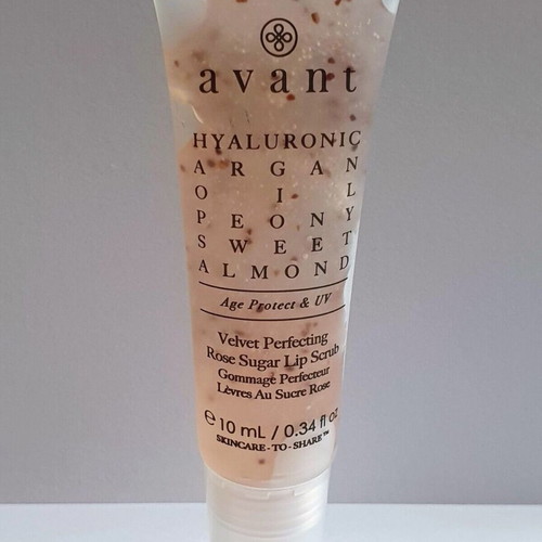 Avant lip scrub new, sealed