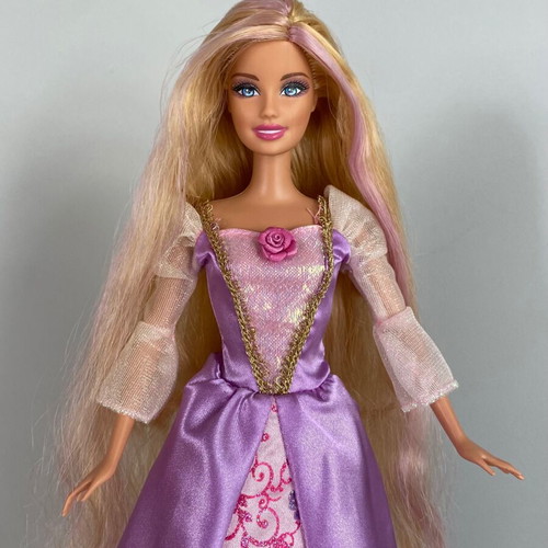 Mattel Barbie Cut & Style Rapunzel doll 2008/2009 used