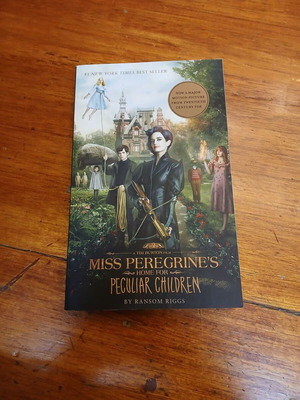 Book Miss Peregrine's Home for Peculiar Children Movie Edition new, English