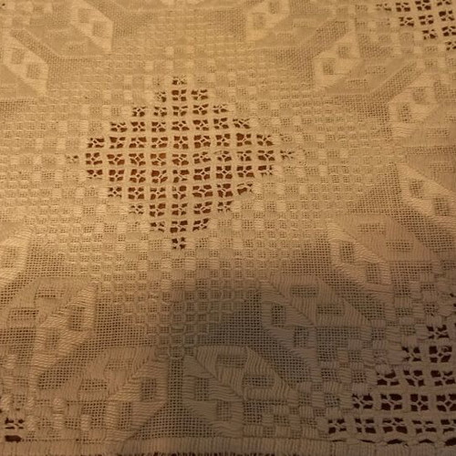 Kopaneli handmade table runner like new