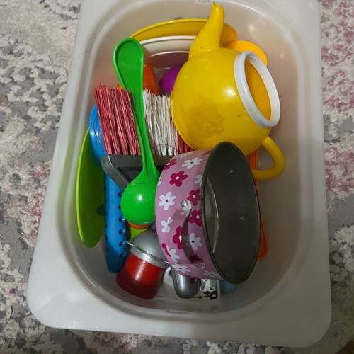 Supermarket shopping cart toy used with various kitchen utensils