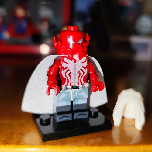 Spider-Man Peter Parker (Arachknight Suit) σαν καινούργιο με εξαρτήματα