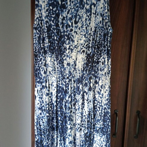 H&M summer dress sleeveless size M new white blue