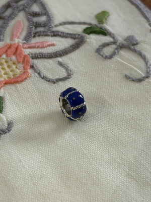 Pandora mini lifebuoy charm, blue