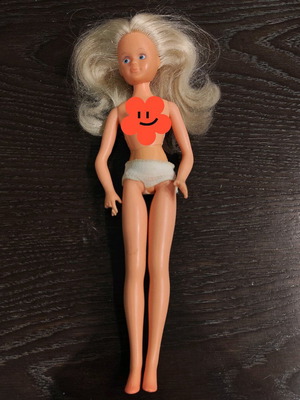Bibibo doll from 1980s used with defective hands