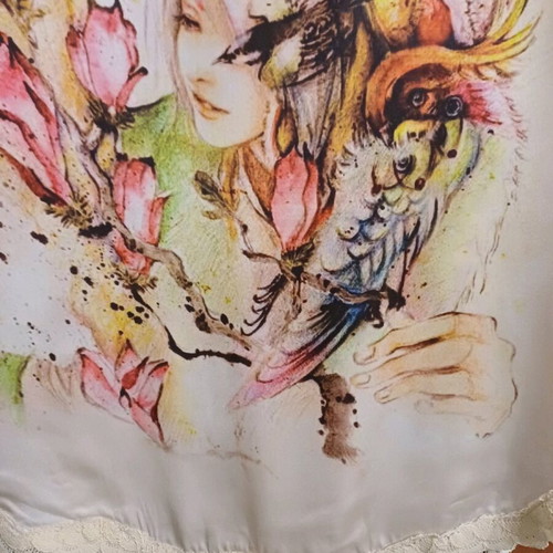 Silk blouse Camelot beige size M like new with lace and buttons